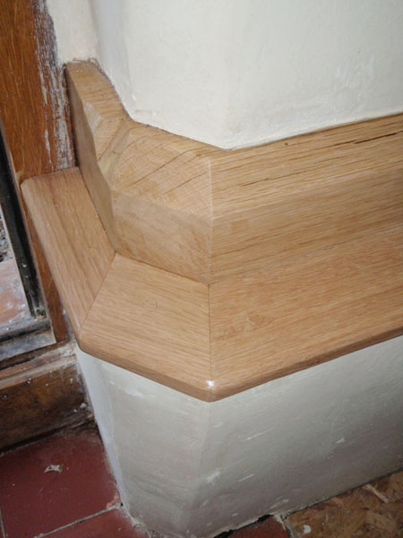 detail-of-oak-work-to-sole-plate